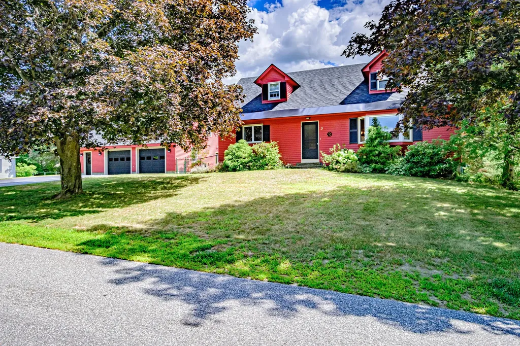 3 Eden Lane Bethel ME 04217