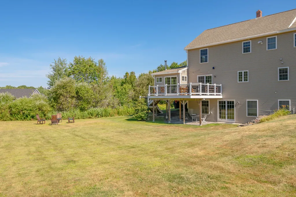 8 Mountview Drive Gorham ME 04038