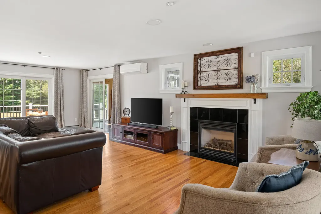 8 Mountview Drive Gorham ME 04038