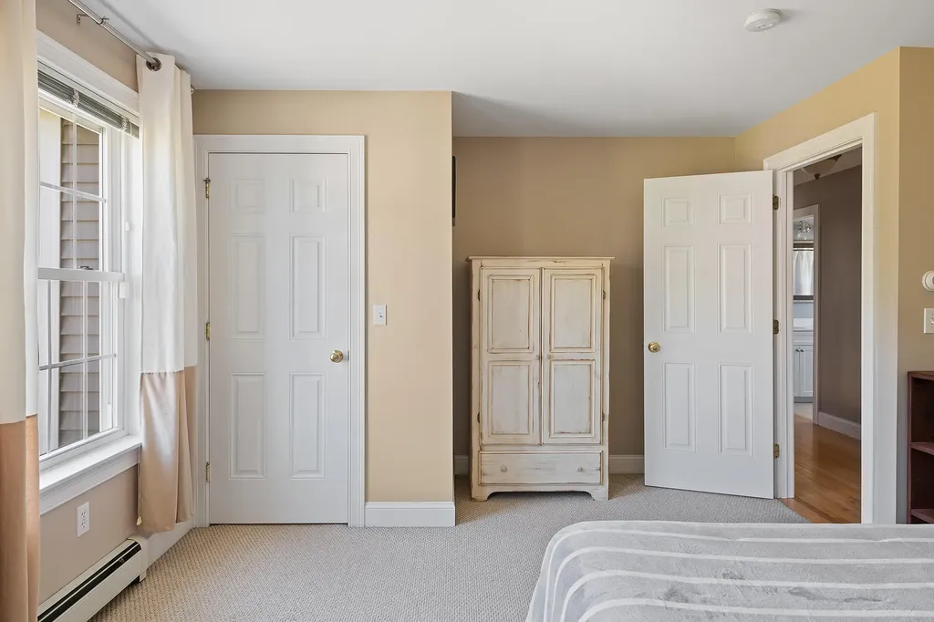 8 Mountview Drive Gorham ME 04038