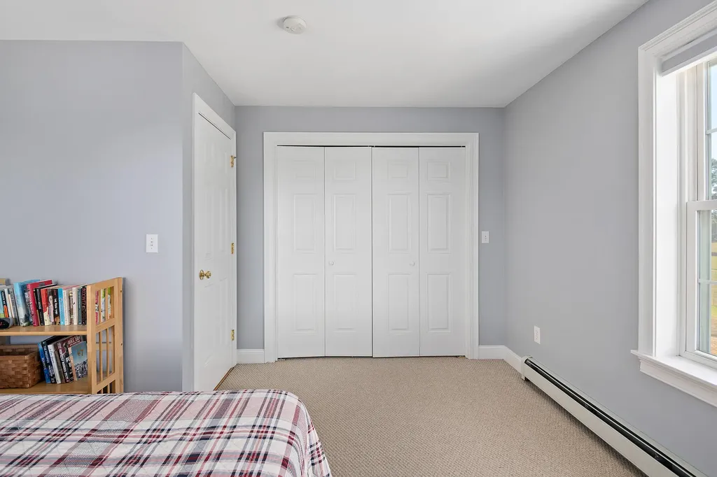 8 Mountview Drive Gorham ME 04038