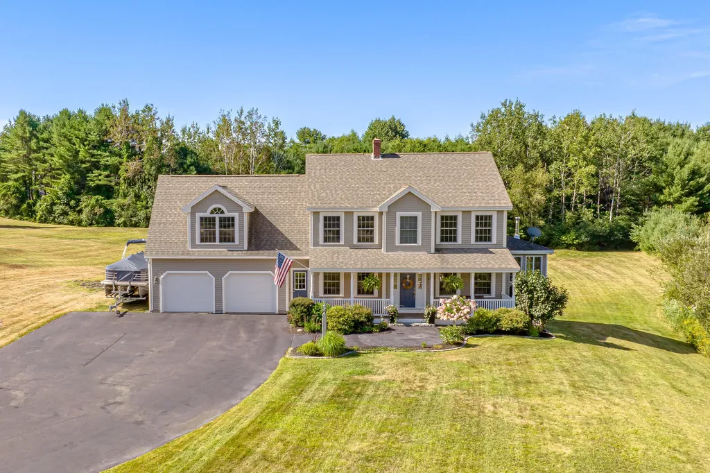 8 Mountview Drive Gorham ME 04038
