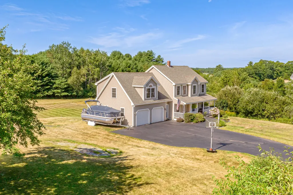 8 Mountview Drive Gorham ME 04038