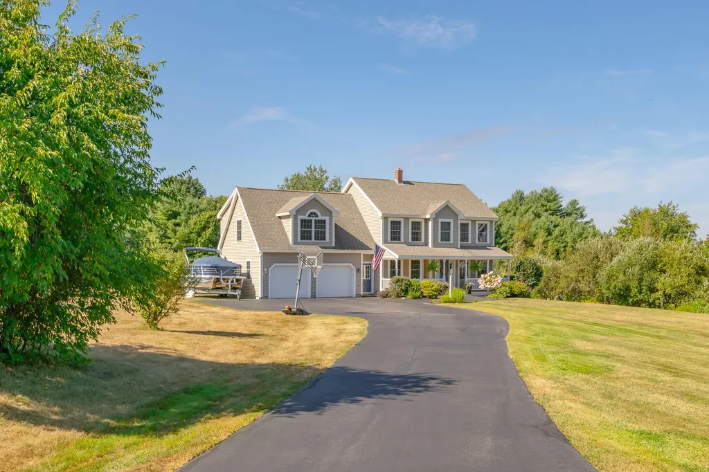 8 Mountview Drive Gorham ME 04038