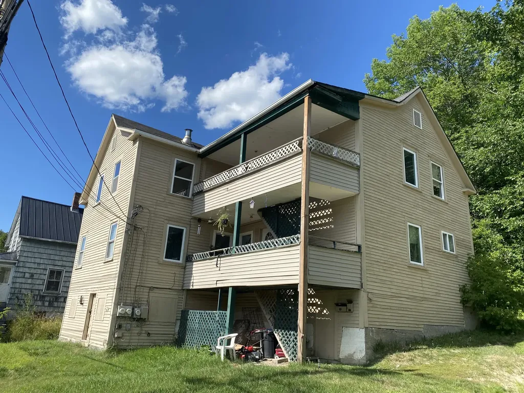 89 Mount Vernon Avenue Augusta ME 04330