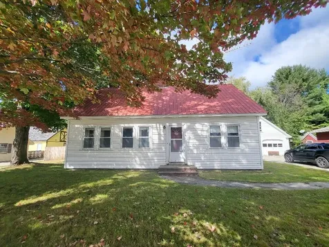 126 Maple Avenue Farmington ME 04938