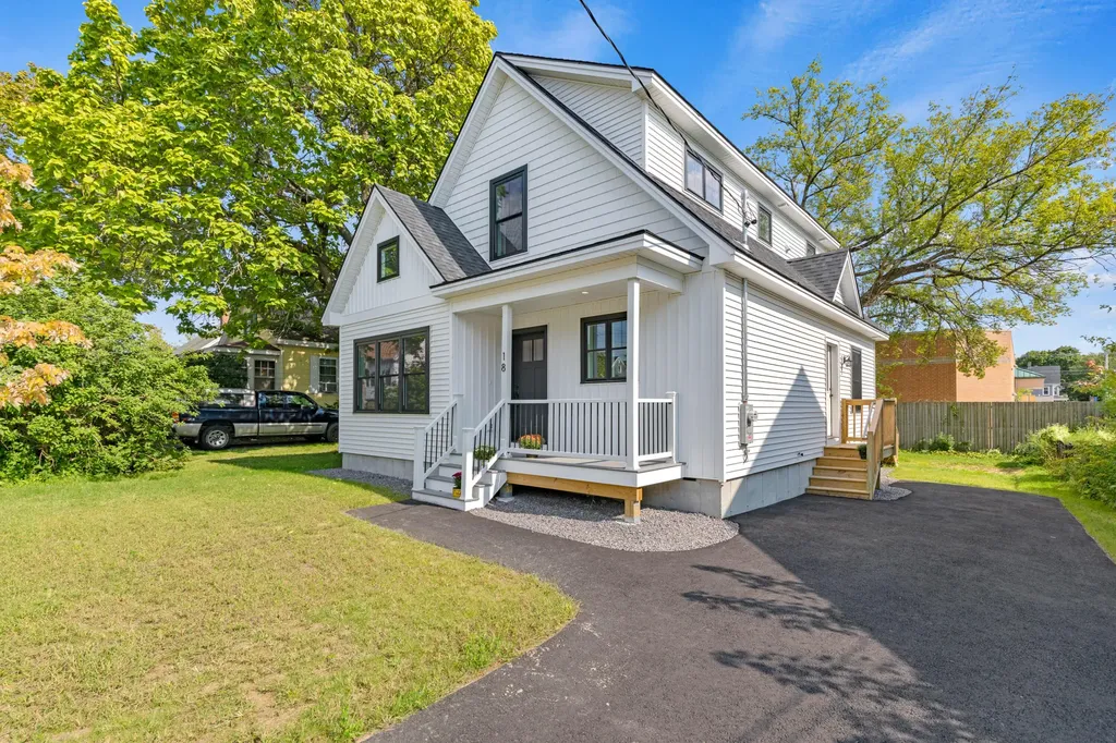 18 Cypress Street Portland ME 04103