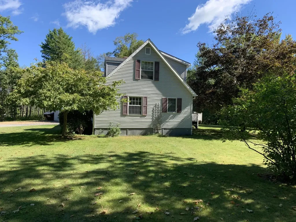 20 Foss Hill Road Benton ME 04901