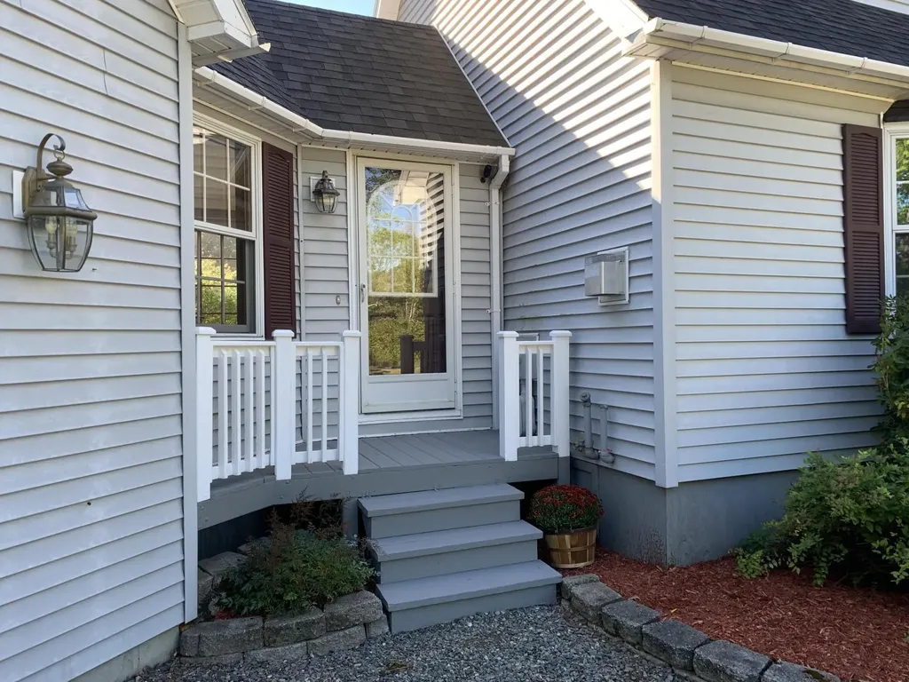 20 Foss Hill Road Benton ME 04901