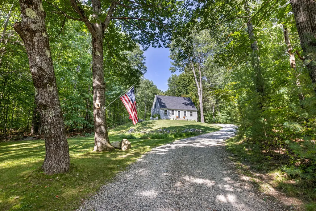 4 Johnson Road Gray ME 04039