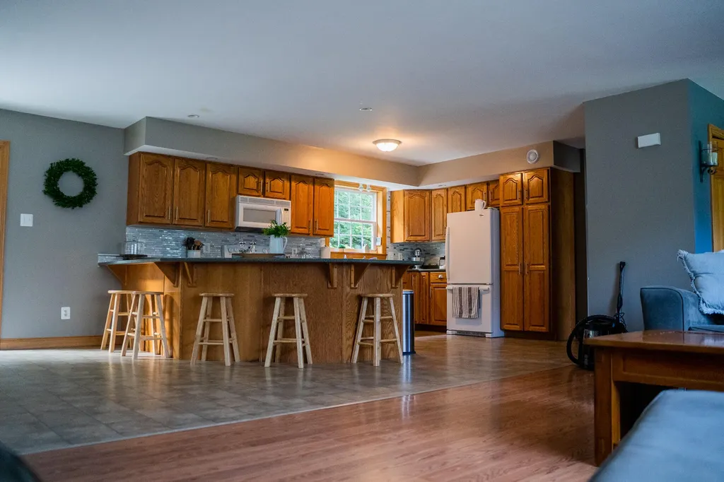 15 Orchard Drive Saint Albans ME 04971