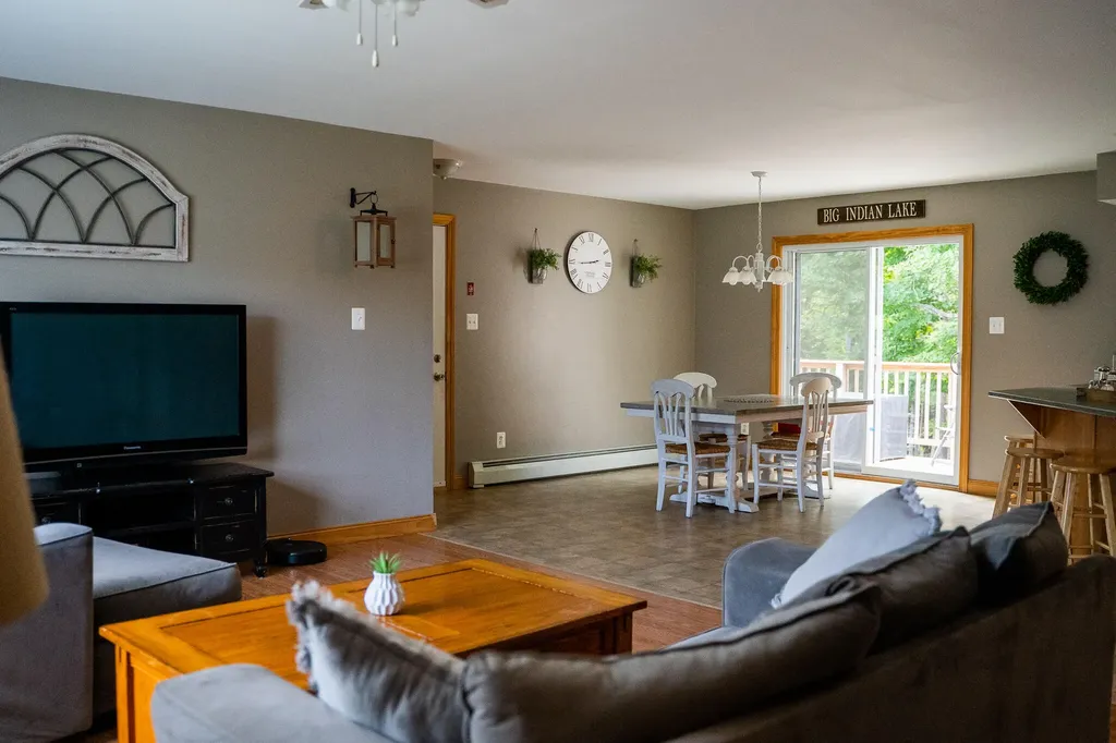 15 Orchard Drive Saint Albans ME 04971