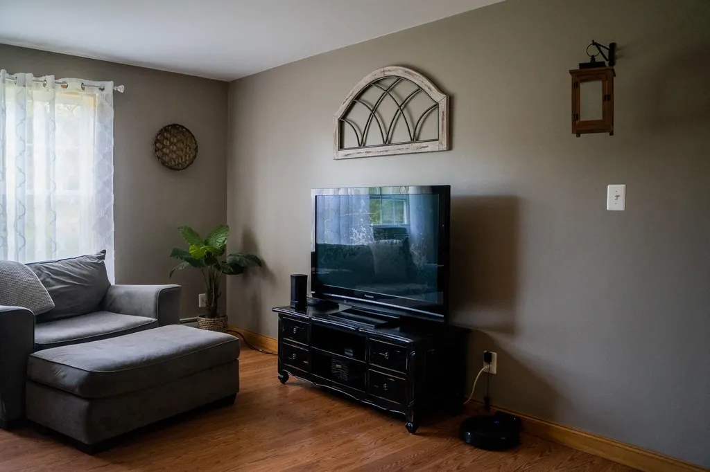 15 Orchard Drive Saint Albans ME 04971