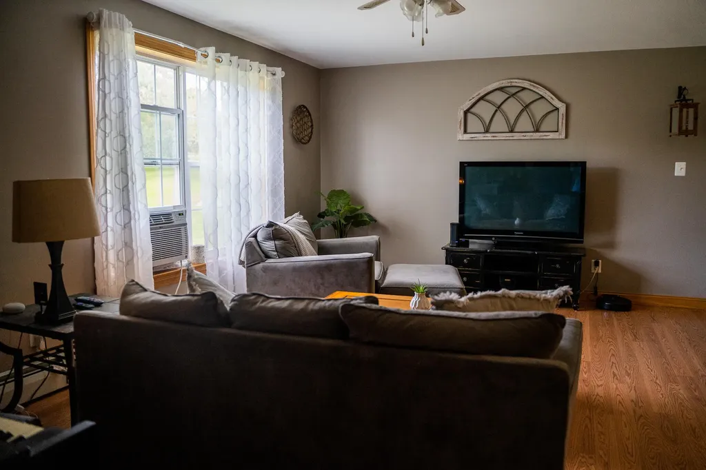 15 Orchard Drive Saint Albans ME 04971