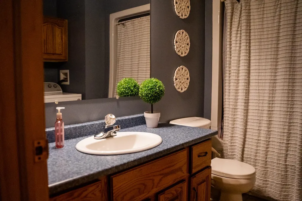 15 Orchard Drive Saint Albans ME 04971