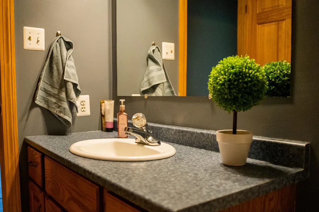 15 Orchard Drive Saint Albans ME 04971