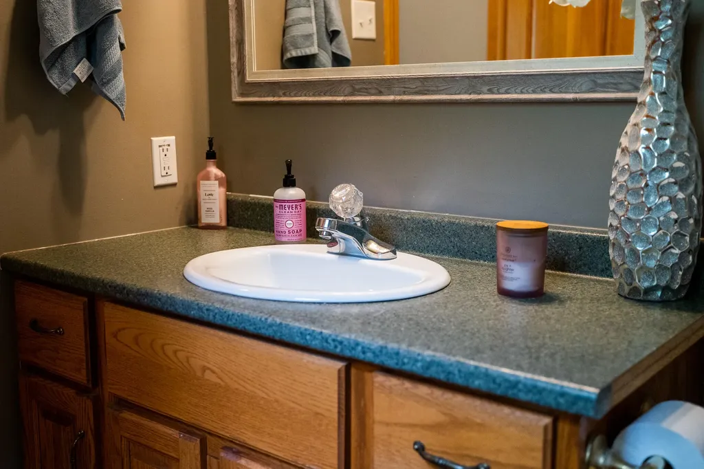 15 Orchard Drive Saint Albans ME 04971