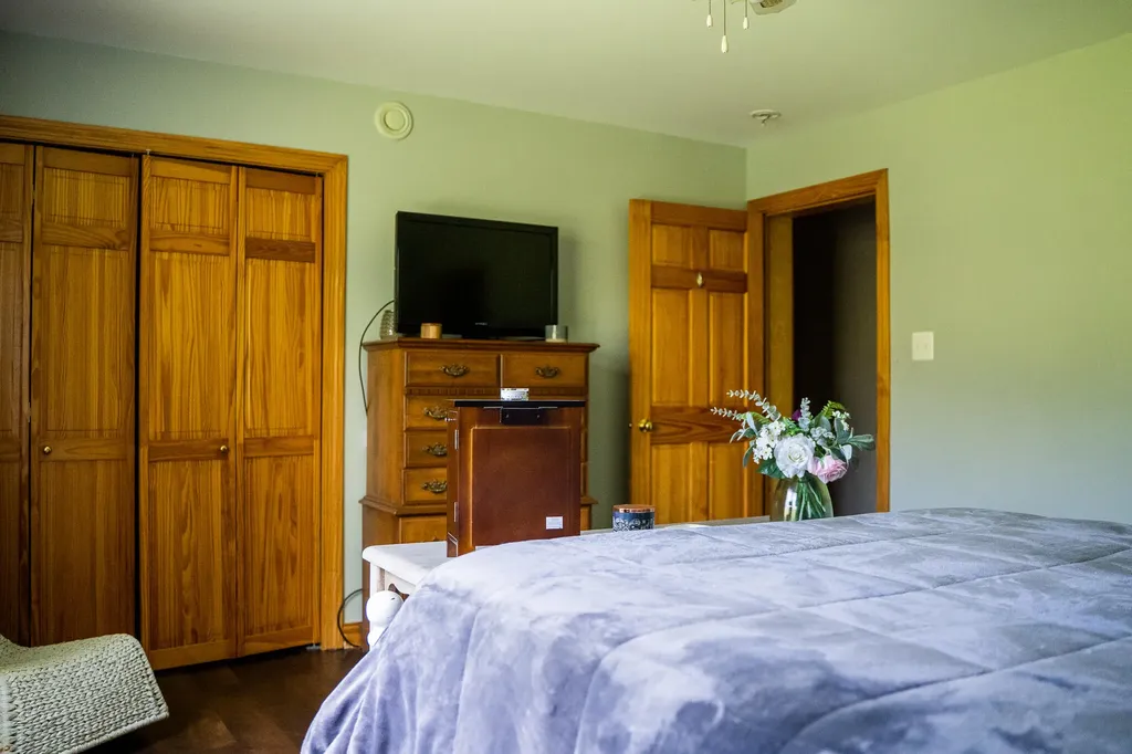 15 Orchard Drive Saint Albans ME 04971