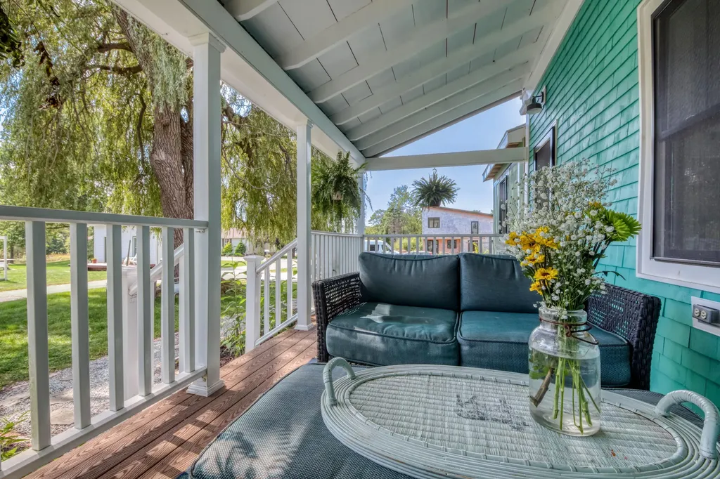 51 Suffolk Street Rockland ME 04841
