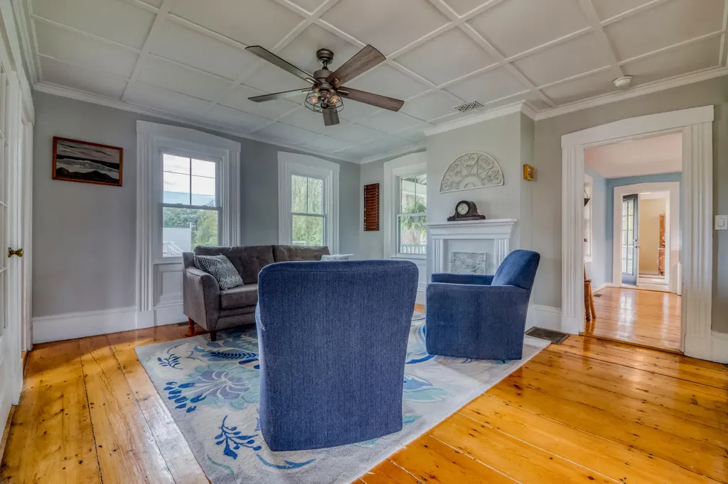 51 Suffolk Street Rockland ME 04841