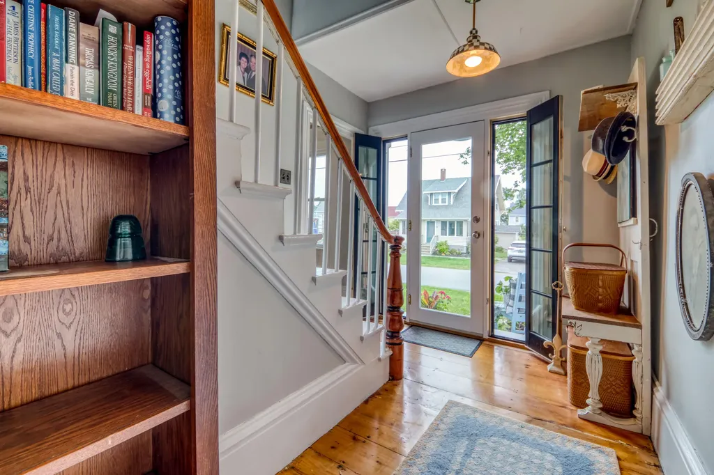 51 Suffolk Street Rockland ME 04841