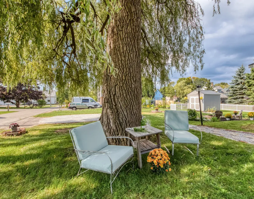 51 Suffolk Street Rockland ME 04841