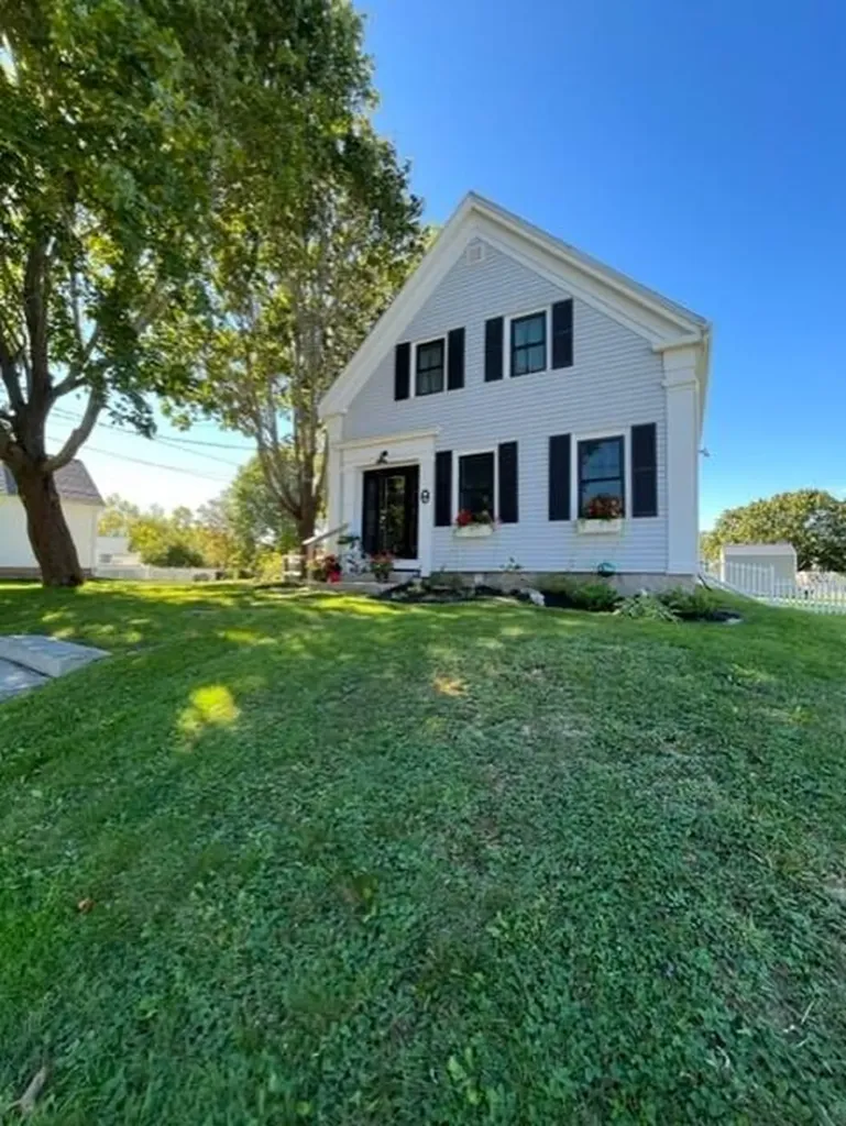 51 Suffolk Street Rockland ME 04841