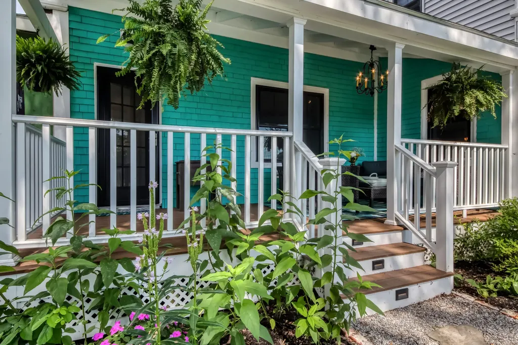 51 Suffolk Street Rockland ME 04841