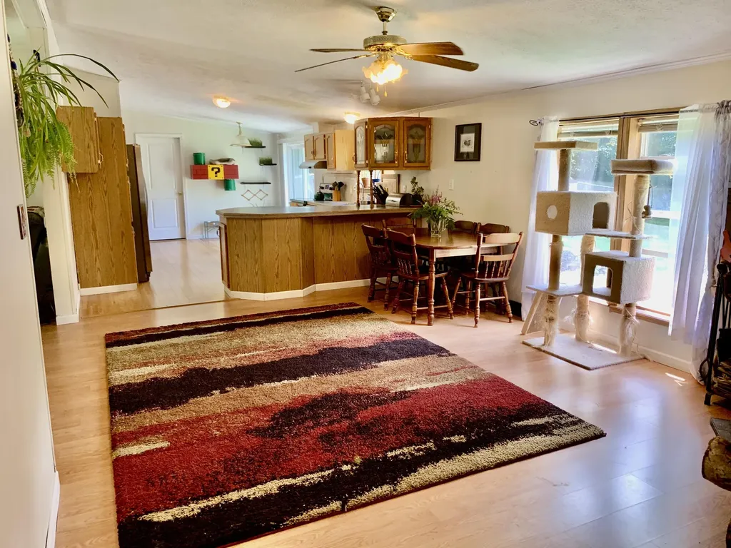 9 Dustin Drive Sabattus ME 04280