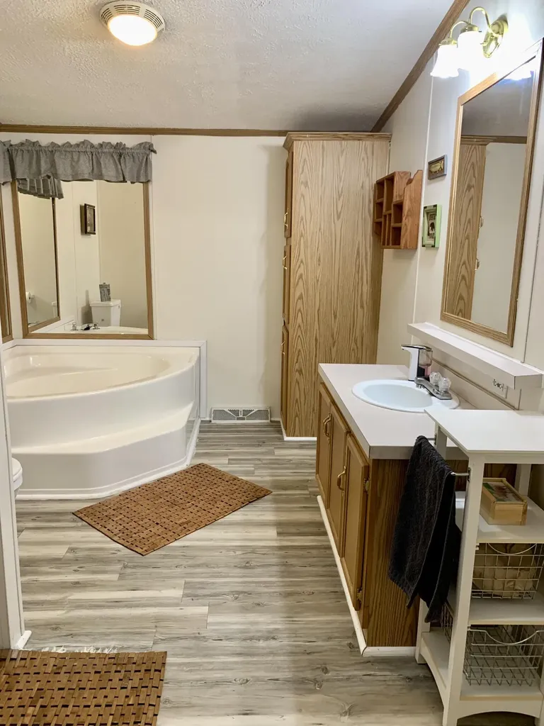 9 Dustin Drive Sabattus ME 04280