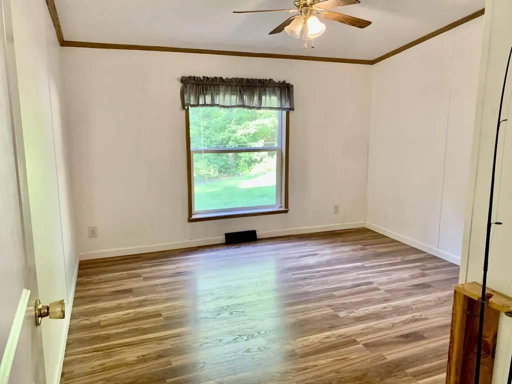 9 Dustin Drive Sabattus ME 04280