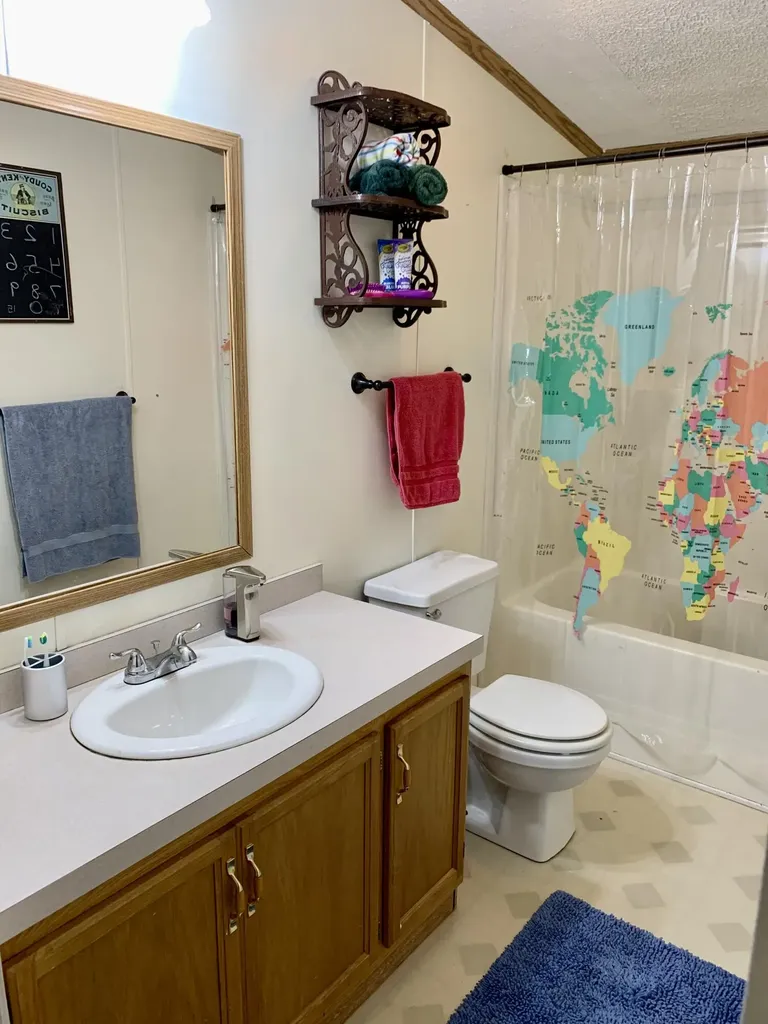 9 Dustin Drive Sabattus ME 04280