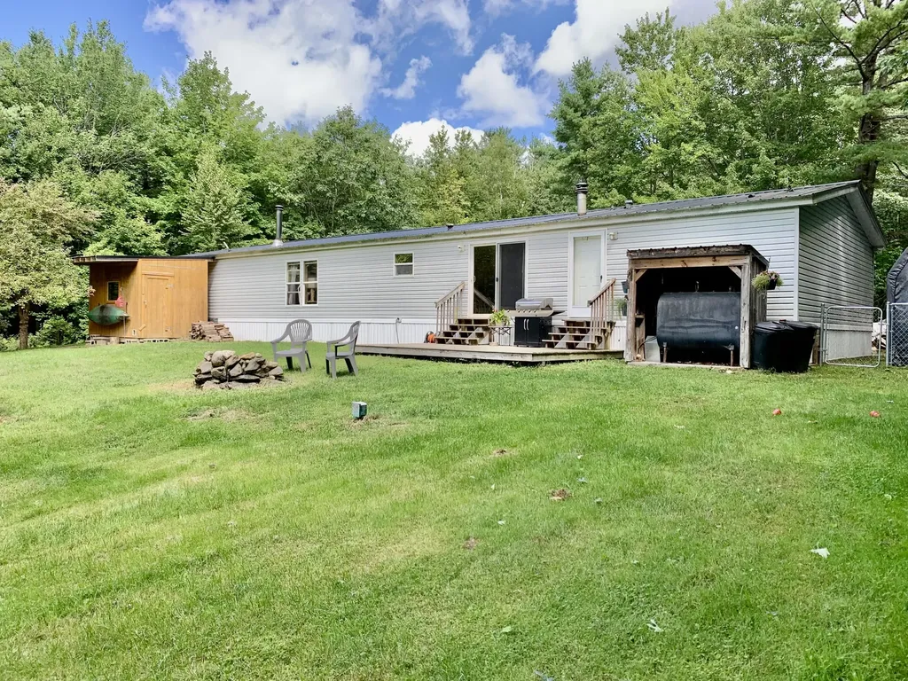9 Dustin Drive Sabattus ME 04280