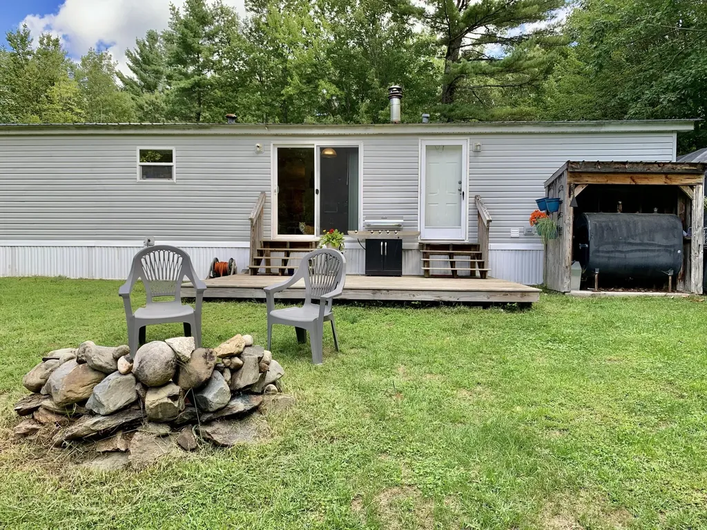 9 Dustin Drive Sabattus ME 04280
