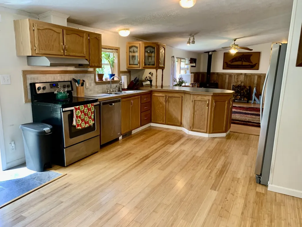 9 Dustin Drive Sabattus ME 04280
