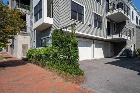 93 St Lawrence Street Portland ME 04101