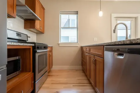 93 St Lawrence Street Portland ME 04101