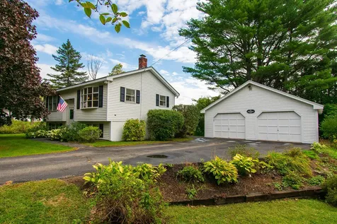 121 Beechwood Street Thomaston ME 04861