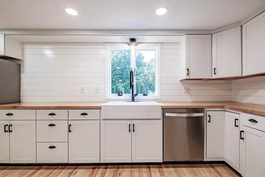 8 Larrabee Farm Road Scarborough ME 04074