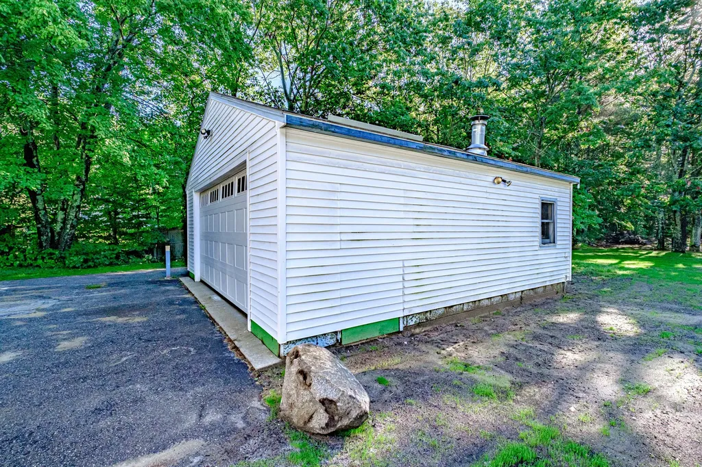 8 Larrabee Farm Road Scarborough ME 04074