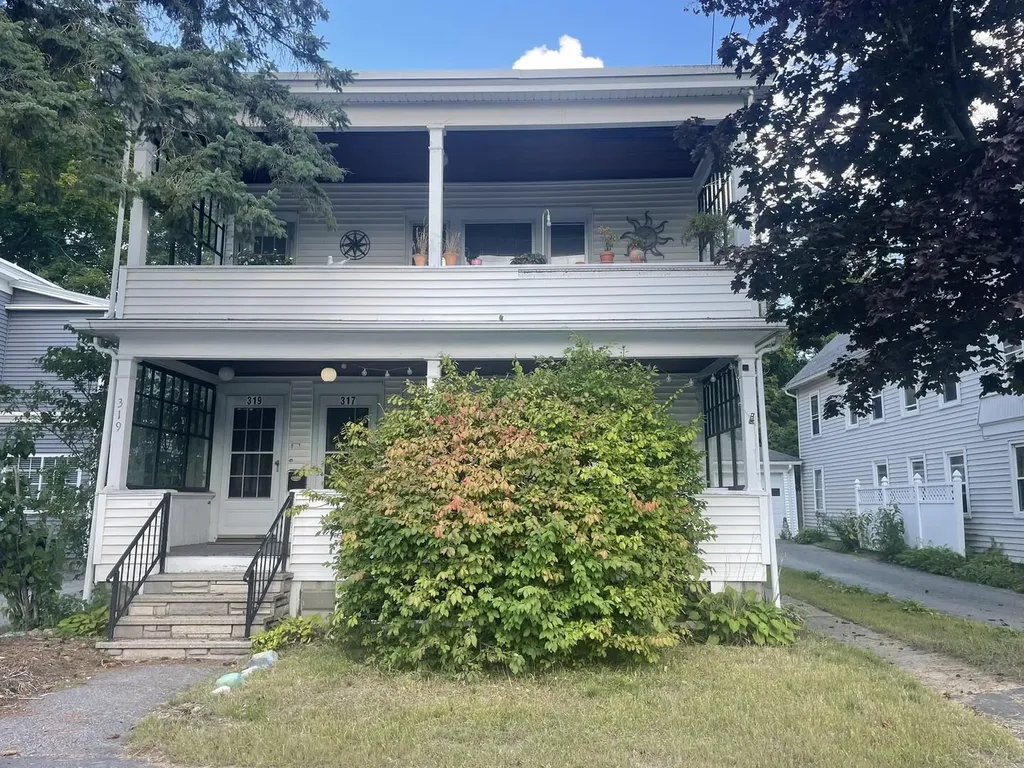 317-319 Turner Street Auburn ME 04210