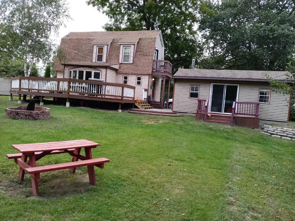 9 Cedar Street Old Town ME 04468