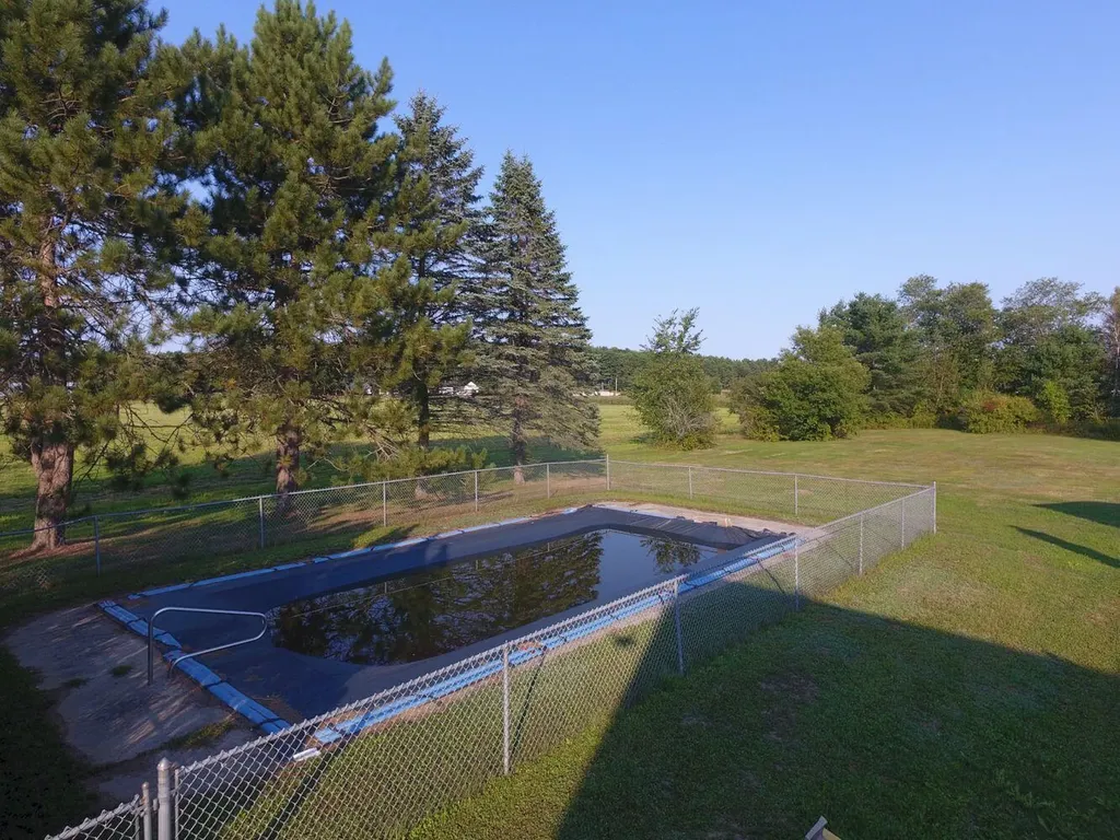 64 Smithfield Road Norridgewock ME 04957