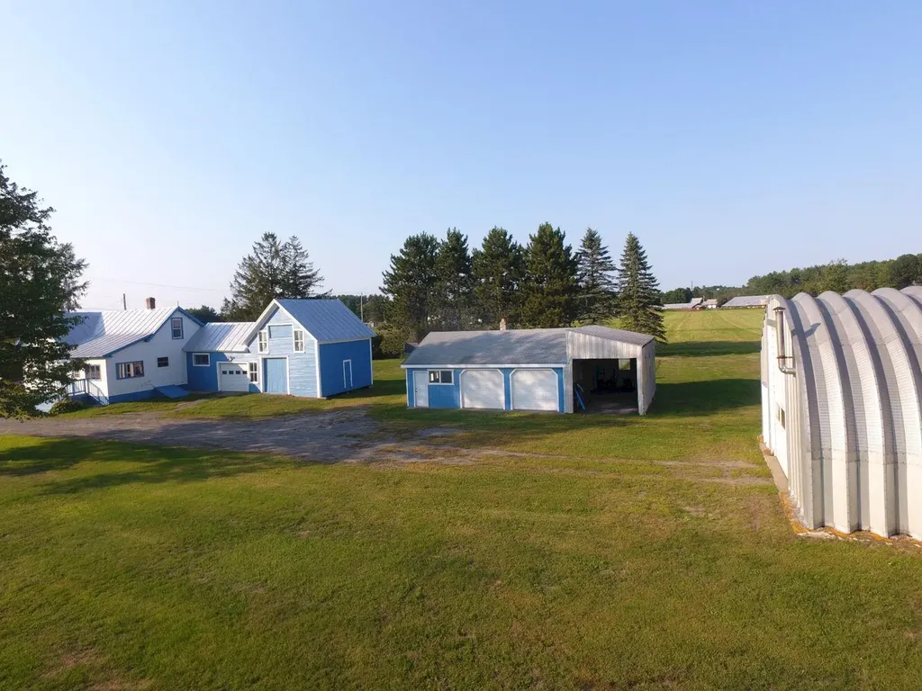 64 Smithfield Road Norridgewock ME 04957