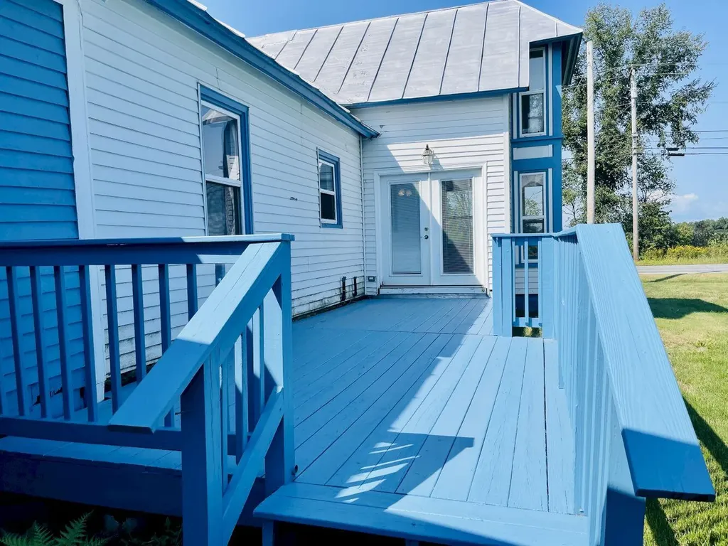 64 Smithfield Road Norridgewock ME 04957