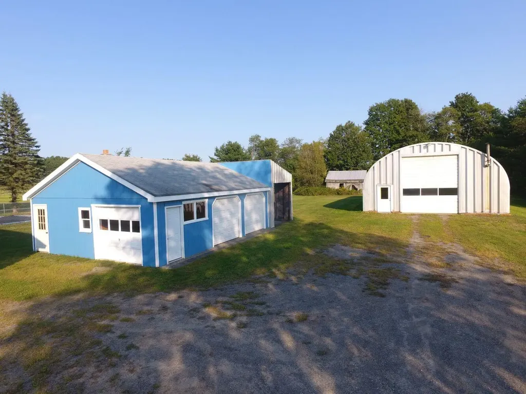 64 Smithfield Road Norridgewock ME 04957