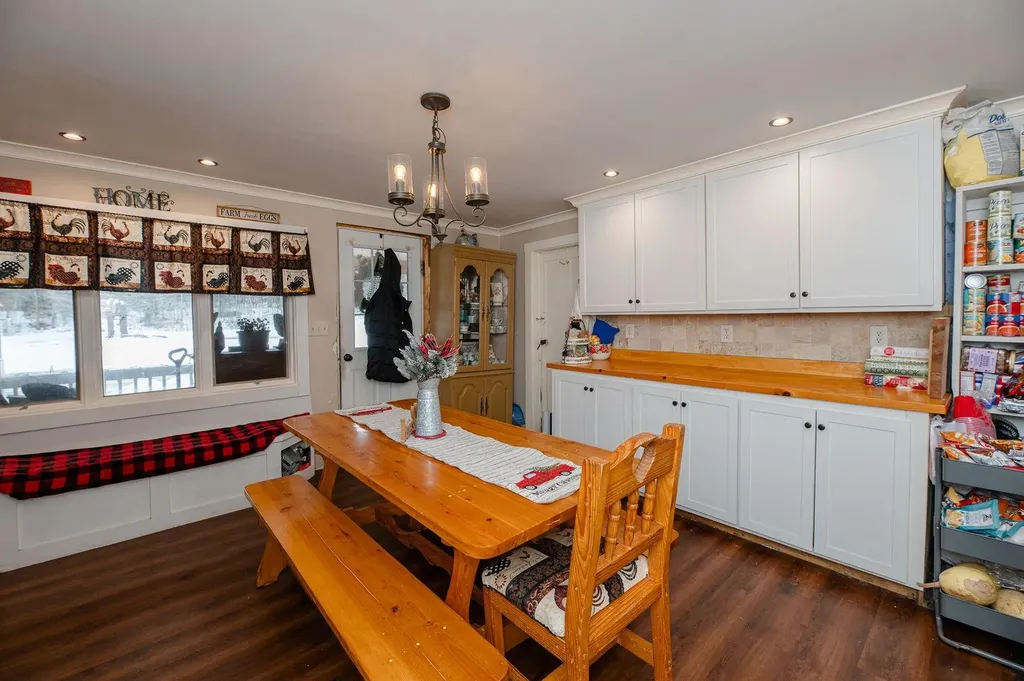 183 Pond Road Mount Vernon ME 04352