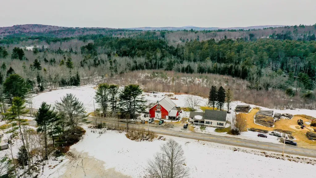 183 Pond Road Mount Vernon ME 04352