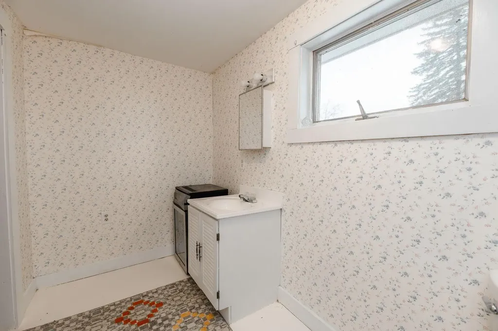 183 Pond Road Mount Vernon ME 04352