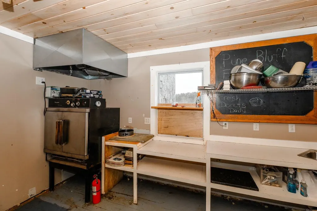 183 Pond Road Mount Vernon ME 04352